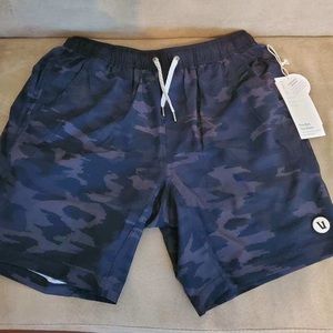 Vuori Kore Short 7.5” inseam - NWT